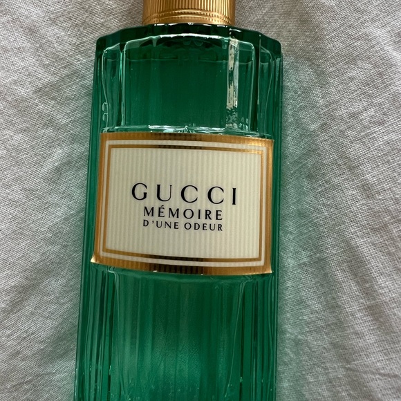 Gucci Memoire EDP 2.0 fl oz - Picture 2 of 4